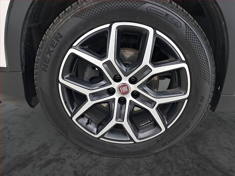 Fiat Tipo (2022) Cross 1.0 FireFly, ČR,1.maj - fotka 14 z 17