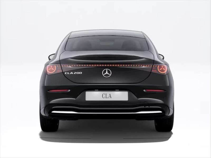 Mercedes-Benz CLA (2026) 1.5 200 - fotka 5 z 9