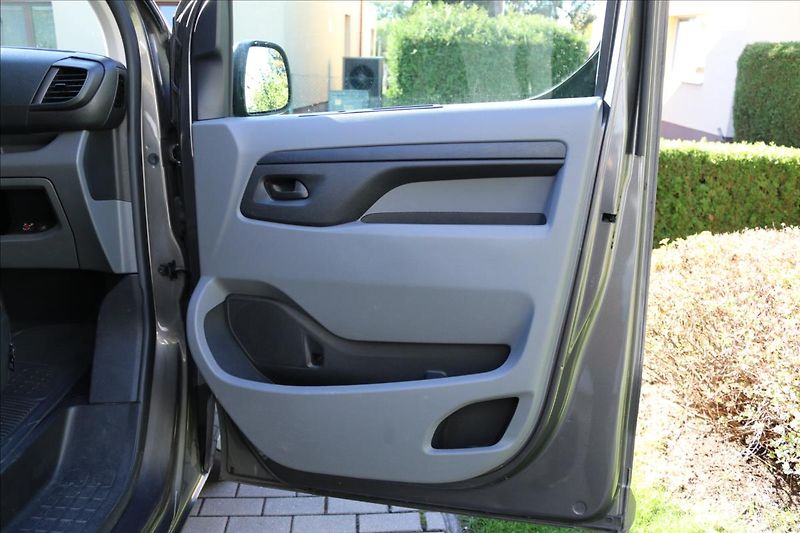 Peugeot Expert 2,0 110kW,  DPH, 1.Majitel - fotka 31 z 43