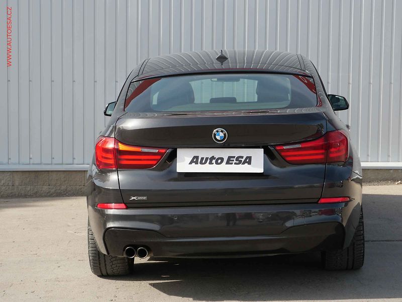 BMW Řada 5 (2014) 3.0 D 530d GT xDrive, ČR, AT - fotka 5 z 37