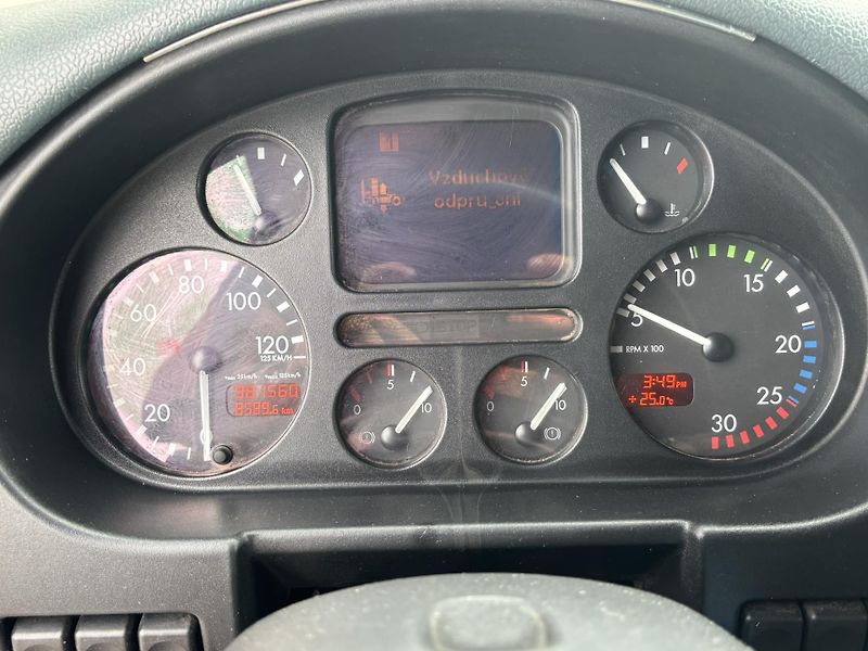 DAF FAR CF 85.430 6x2 EURO 3  - fotka 26 z 27