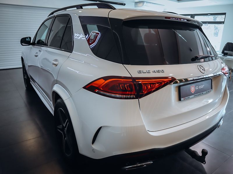 Mercedes-Benz GLE 450 4MATIC AMG 270kW - fotka 9 z 26