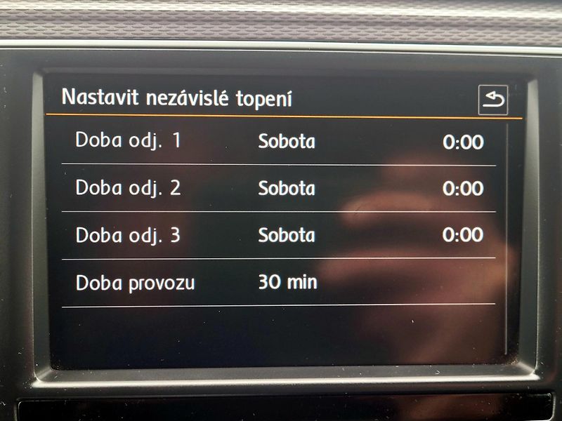 Volkswagen Golf Sportsvan TSi LOUNGE *SERV.KN. WEBASTO - fotka 52 z 69