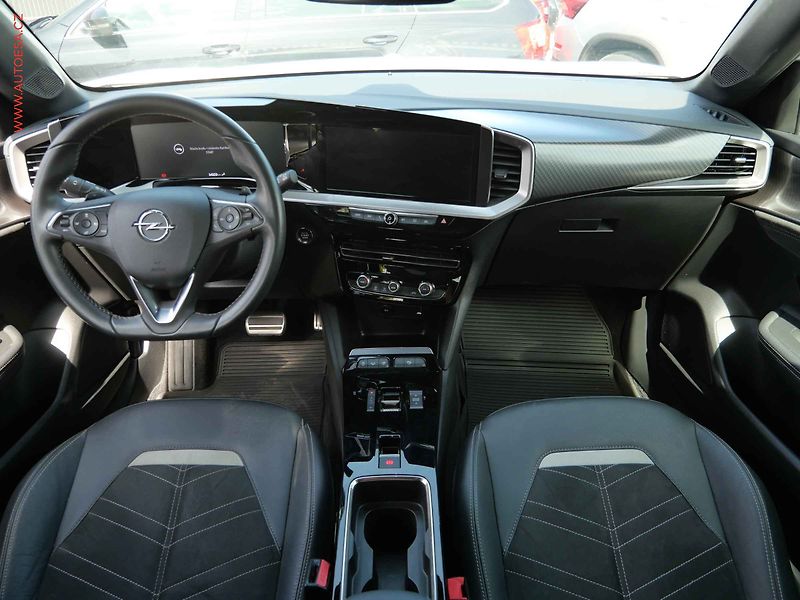 Opel Mokka (2021) 1.2 PT, 2.maj,ČR, Ultimate - fotka 8 z 21