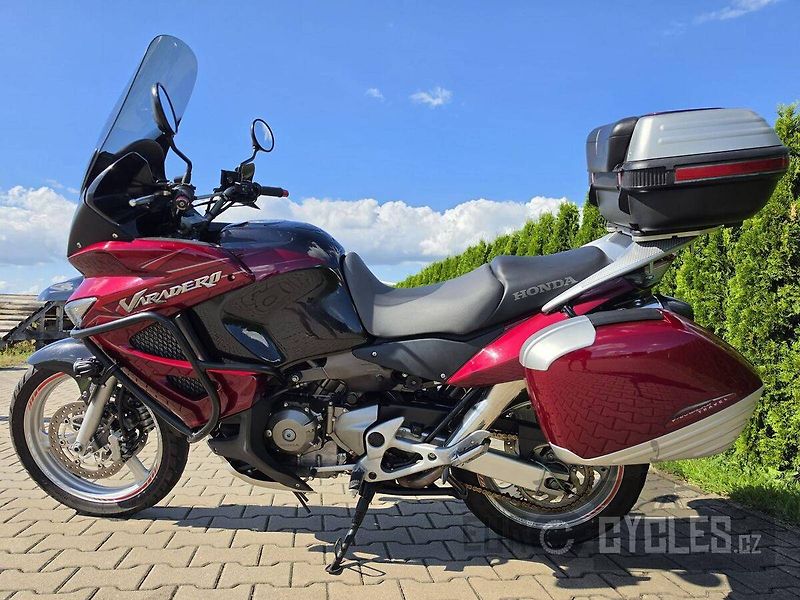 Honda XL 1000 V Varadero (2007) EFI ABS - fotka 15 z 20