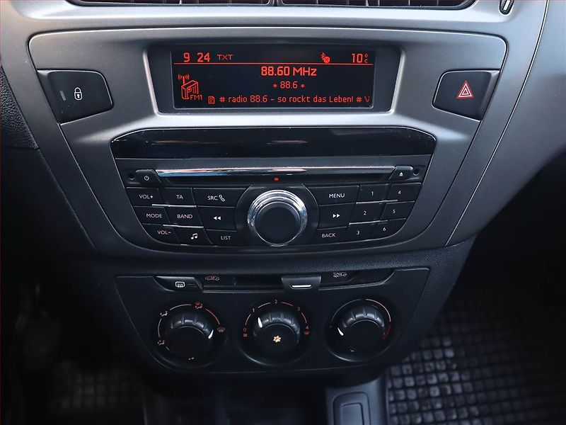 Peugeot 301 (2019) 1.2 PureTech, Serv.kniha - fotka 12 z 16
