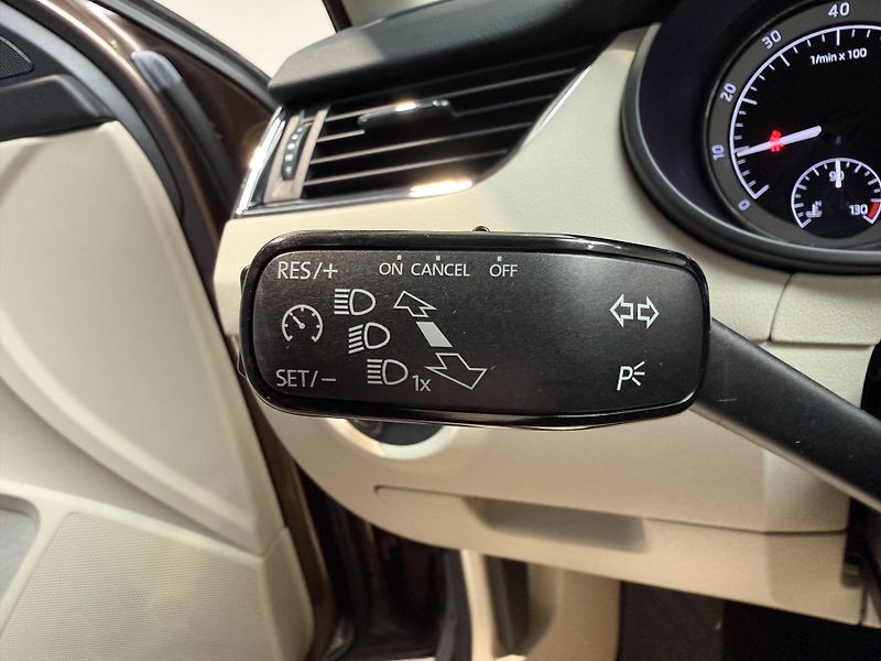 Škoda Octavia 1.5 TSI 110kW Style Combi DSG - fotka 8 z 12