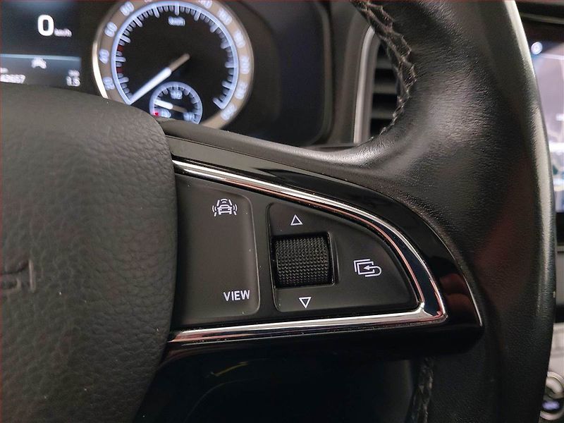 Škoda Karoq (2019) Ambition Plus 1.6 TDI, ČR - fotka 19 z 23