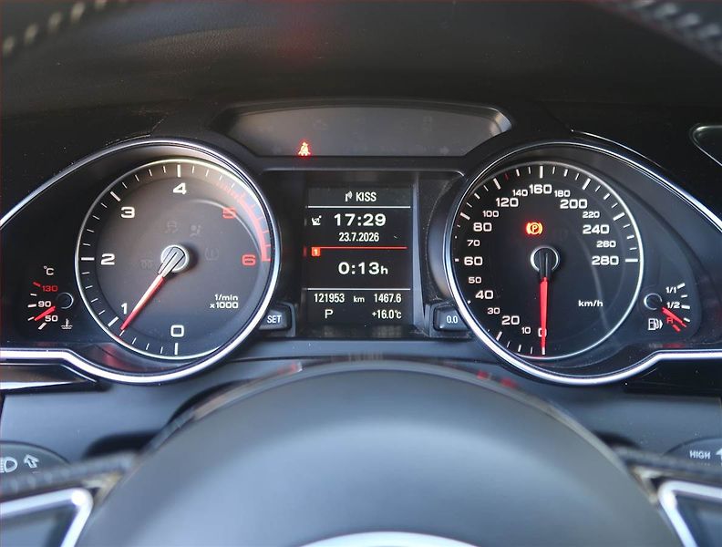 Audi A5 (2016) S-Line 2.0 TDI, 4X4, Automat - fotka 11 z 21