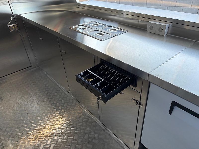 Ostatní (2026) Food Truck - Gastro - Prodejna - fotka 27 z 45