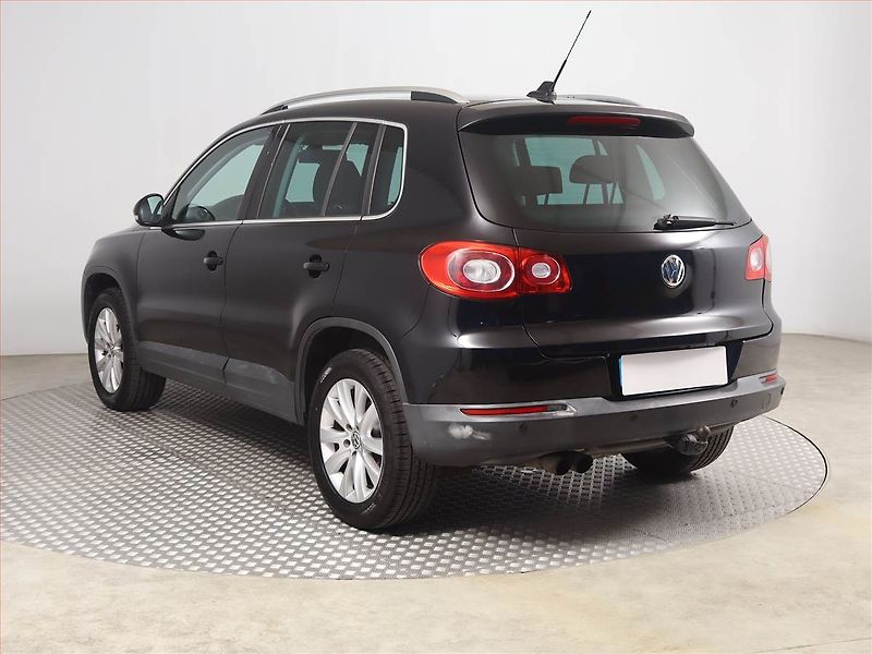 Volkswagen Tiguan (2010) 1.4 TSI, Navi, Tempomat - fotka 4 z 17