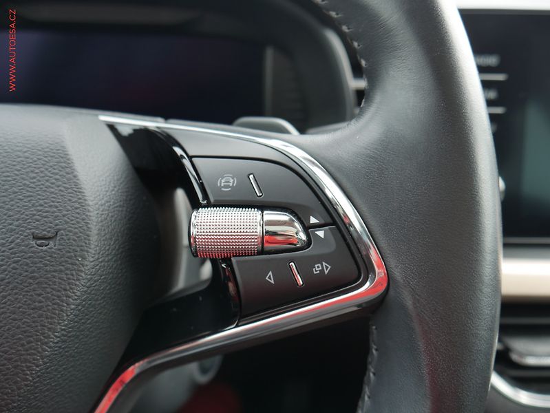 Škoda Scala (2021) 1.5 TSI, ČR, Style, DSG - fotka 17 z 19