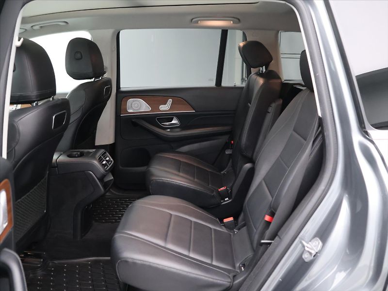 Mercedes-Benz GLS 3,0 450 270kW 4Matic Tažné - fotka 17 z 41