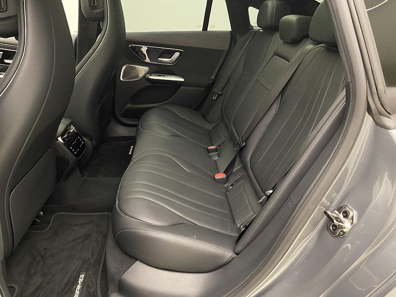 Mercedes-Benz EQE 350 4MATIC AUT  - fotka 5 z 78