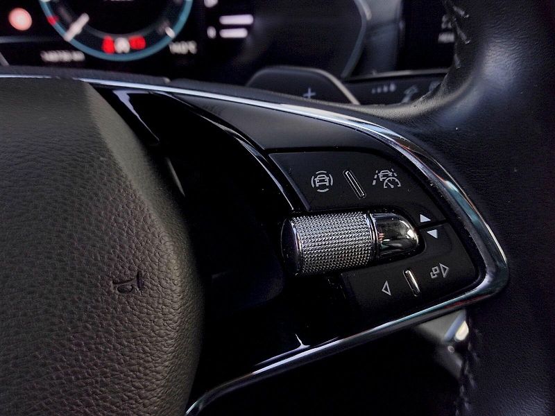 Škoda Octavia (2021) Combi Style 2,0 Tdi 110 Kw DSG - fotka 32 z 38