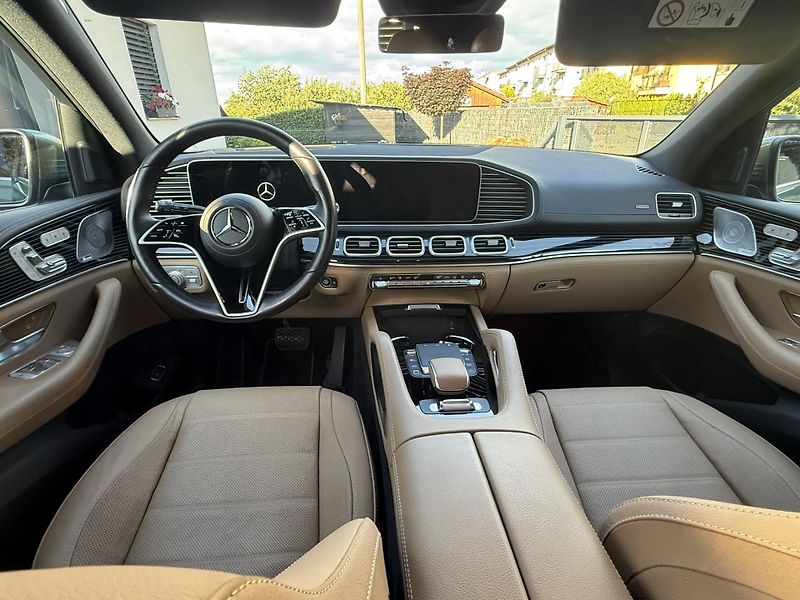 Mercedes-Benz GLE (2025) 450d 4MATIC Edition 140 Years - fotka 10 z 20