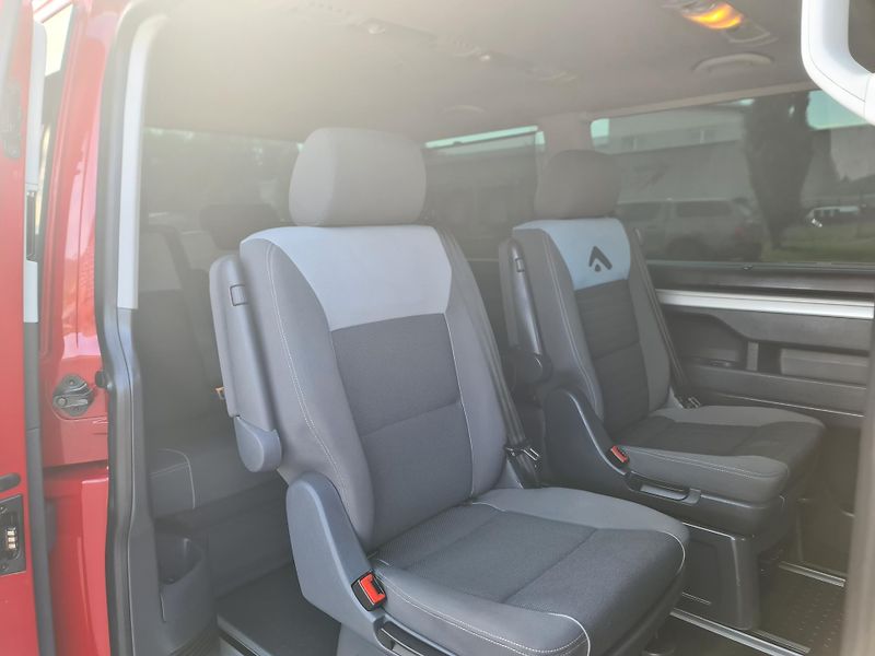 Volkswagen Multivan (2011) 2.0 TDi 103-KW WEBAST OLOMOUC - fotka 27 z 109