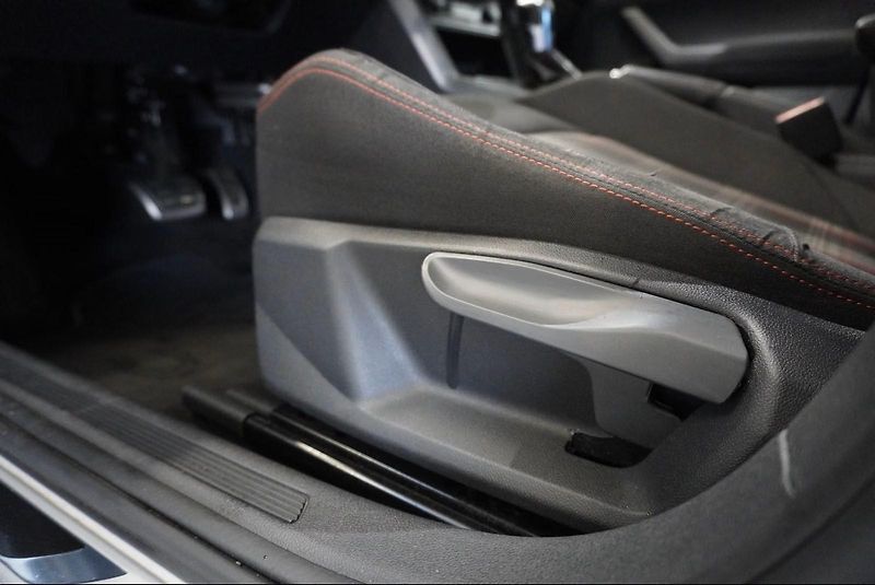 Volkswagen Polo  2,0 TSI GTI 147kW DSG6 - fotka 20 z 28