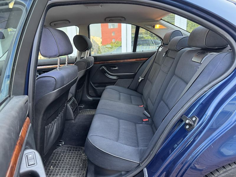 BMW Řada 5 (2000) 528i manuál RWD ČR - fotka 15 z 18