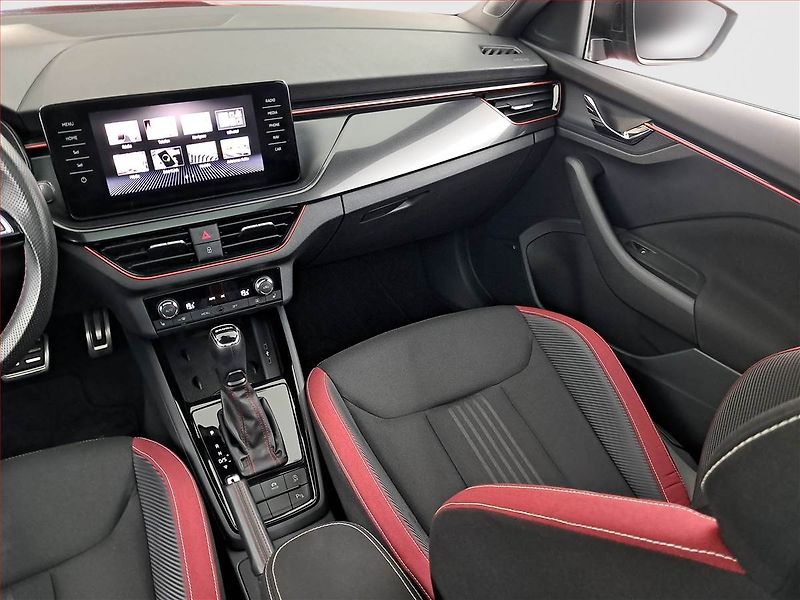 Škoda Kamiq (2020) 1.5 TSI - fotka 8 z 24