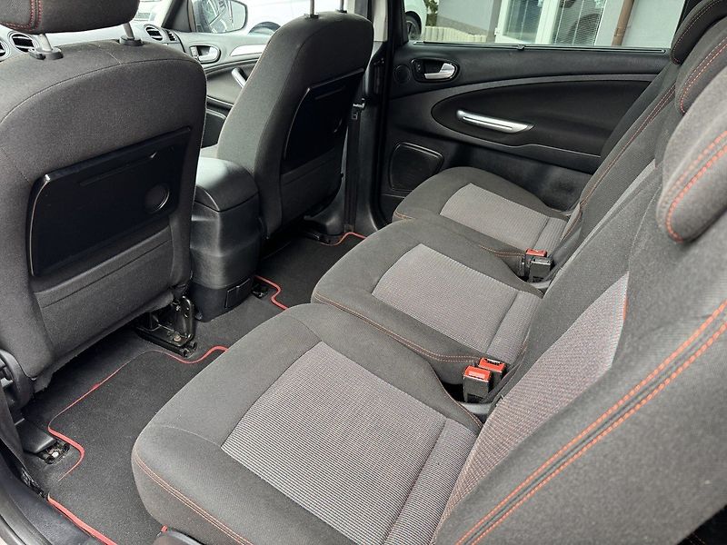 Ford Galaxy (2013) 2.0TDCi Navi Digi Klima - fotka 21 z 46