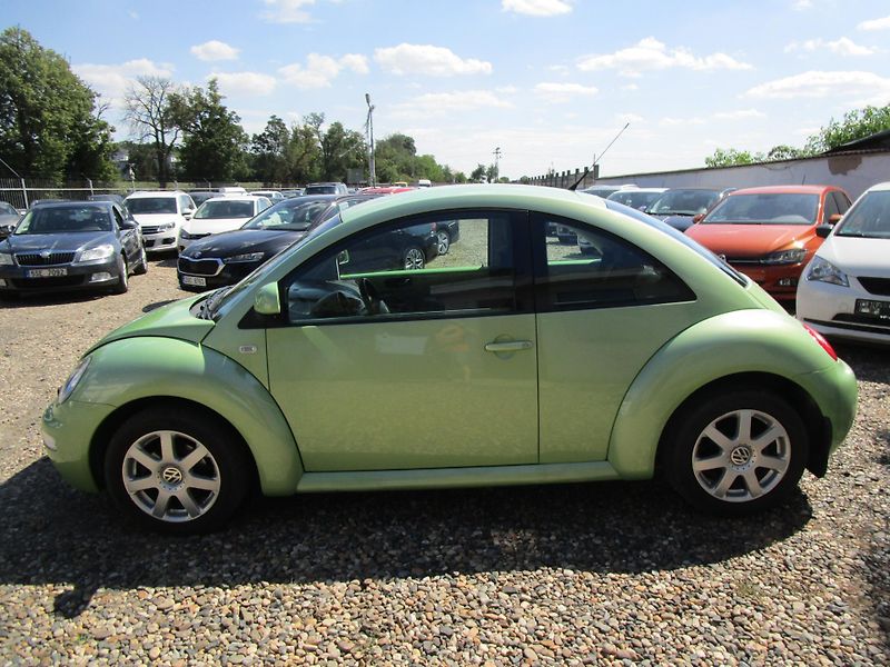 Volkswagen New Beetle 2,0i-85KW-KOUPEN V ČR-PĚKNÝ  - fotka 3 z 14