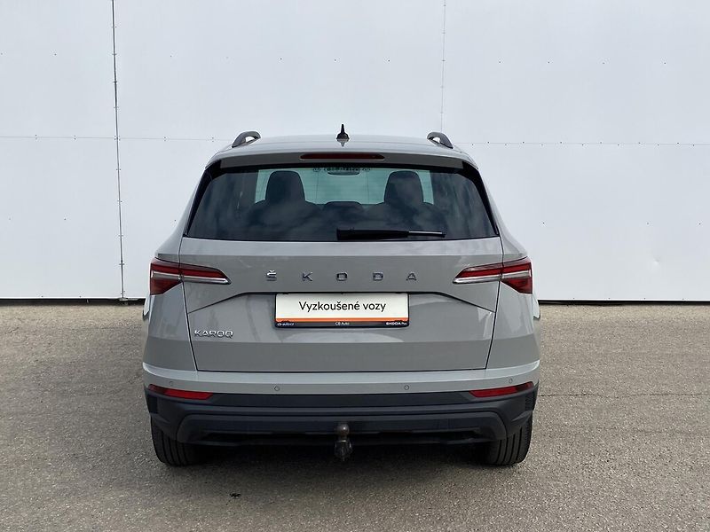 Škoda Karoq 1,0 TSI 81 kW Ambition - fotka 6 z 26