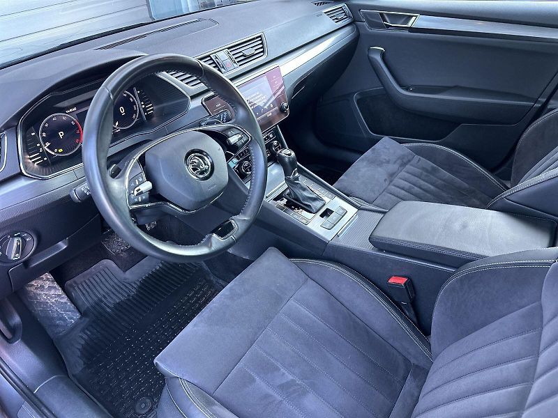 Škoda Superb (2022) 1.5 TSI DSG Style + - fotka 7 z 36