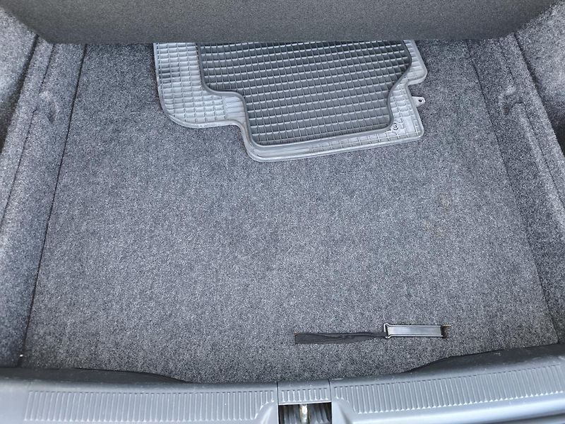 Škoda Octavia (2007) 1,9TDI 77kW *NOVÉ ROZVODY* - fotka 55 z 59