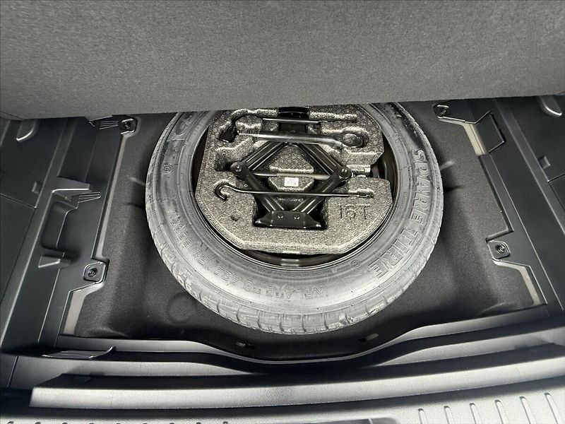 Hyundai Kona 1,6 T-GDI 132kW DCT Style - fotka 29 z 29