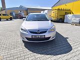 Opel Astra (2011) 1.7 CDTi,SERVISNÍ KN. DOL KM. - náhled 1