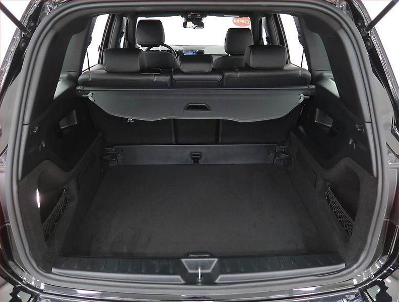 Mercedes-Benz GLB (2022) Progressive 200, digi klima - fotka 13 z 22