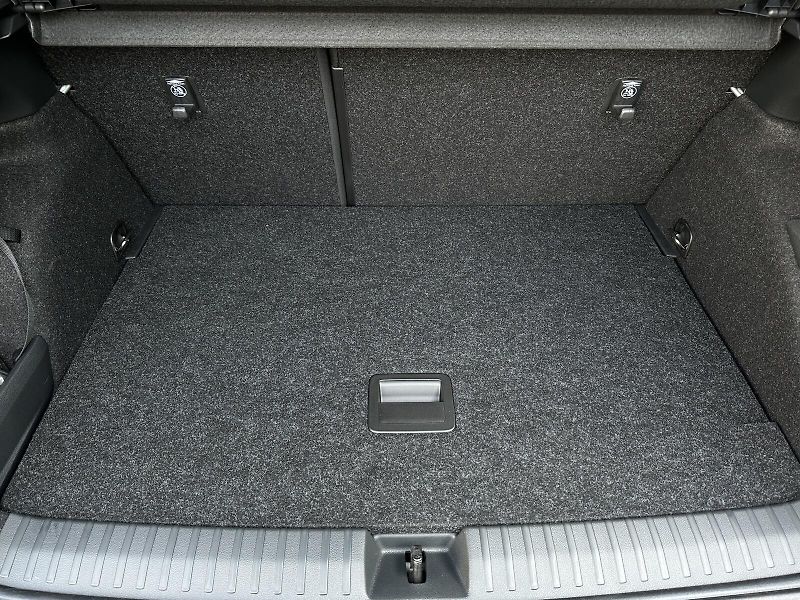 Škoda Kamiq 1.5TSi DSG Monte Carlo 150PS M - fotka 45 z 48