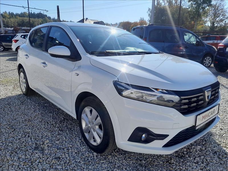Dacia Sandero 1,0 SCe 49kW - fotka 9 z 48