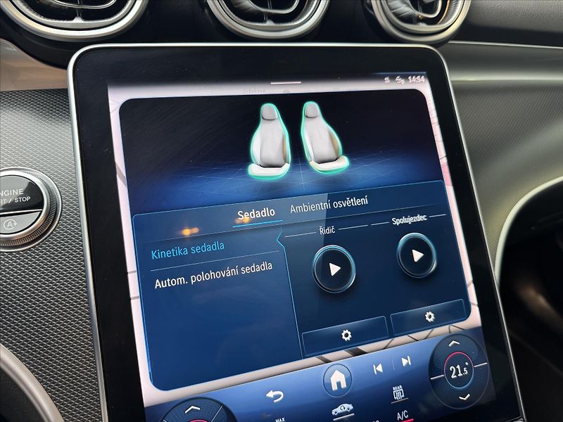 Mercedes-Benz Třídy C C 220d - fotka 11 z 30
