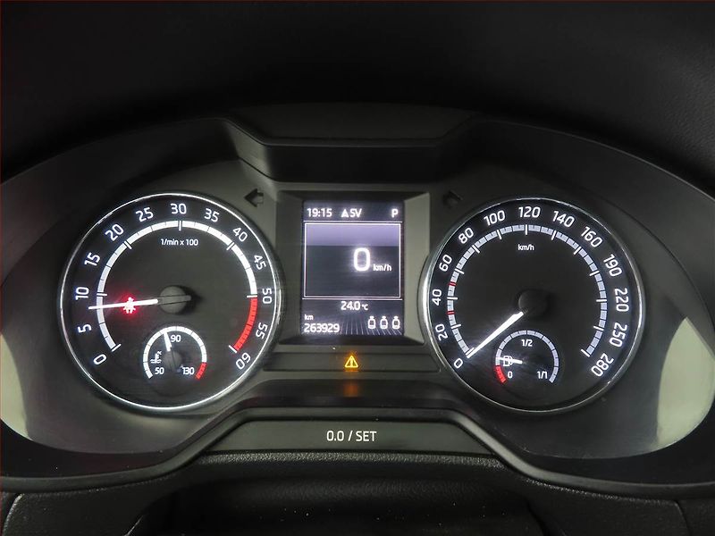 Škoda Octavia (2017) RS 2.0 TDI, Automat, Navi - fotka 11 z 15