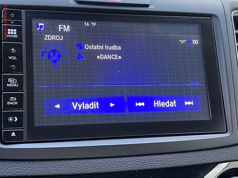 Honda CR-V (2015) 1.6 i-DTEC, LifeStyle, navi - fotka 17 z 19
