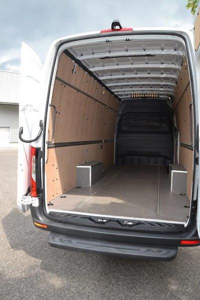 Mercedes-Benz Sprinter 317 XL výbava 22.000 km  - fotka 16 z 33