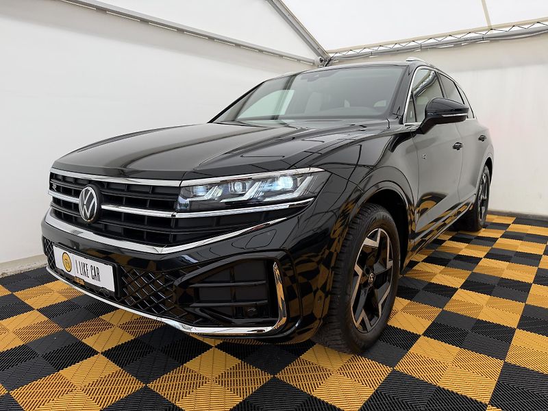 Volkswagen Touareg 3.0Tdi*1-MAJ*DPH*R-LINE*HUD* - fotka 3 z 51