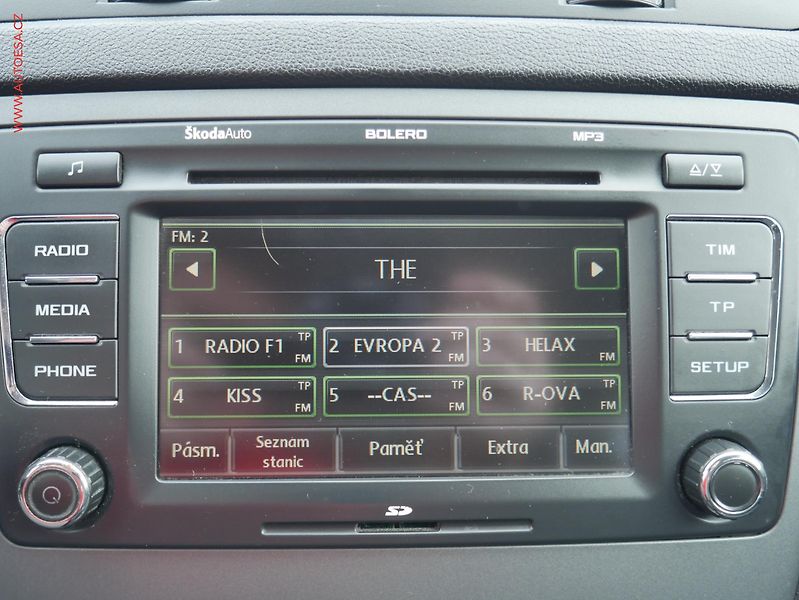 Škoda Octavia (2011) 1.2 TSi, ČR, Active, AC - fotka 11 z 18