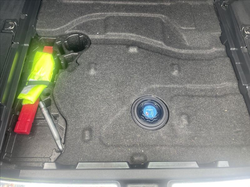 Mercedes-Benz CLS 2,2 250d 4-Matic 150kw GPS LED - fotka 10 z 35
