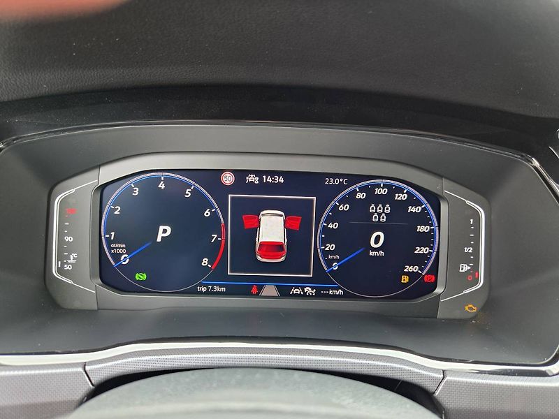 Volkswagen Touran (2026) 1.5 TSI R-line DSG 7míst - fotka 19 z 46