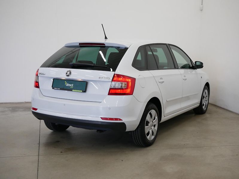 Škoda Rapid - fotka 2 z 25