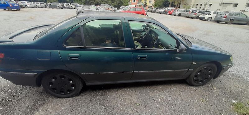 Peugeot 406 (2001) - fotka 7 z 14