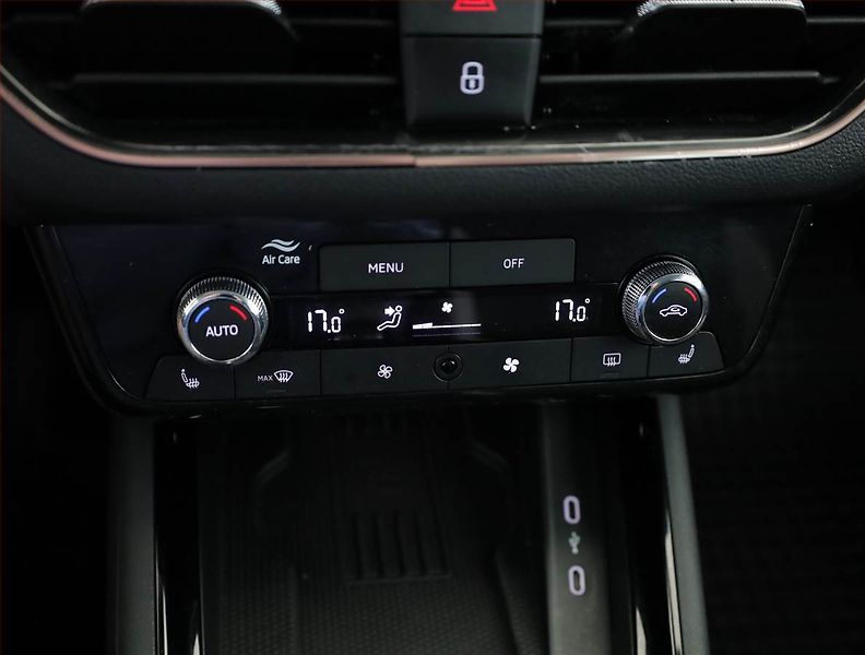 Škoda Kamiq (2025) Top Selection 1.0 TSI - fotka 13 z 18