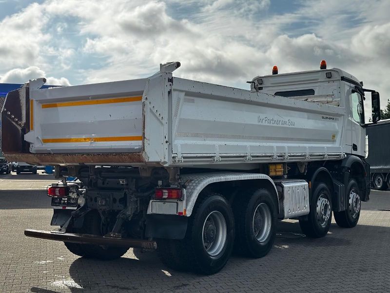 Mercedes-Benz (2019) Arocs 3243 8x4 Bordmatik EURO  - fotka 3 z 18
