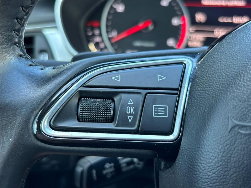 Audi A6 Allroad 3,0 TDI  quattro S tronicCZ DP - fotka 26 z 35
