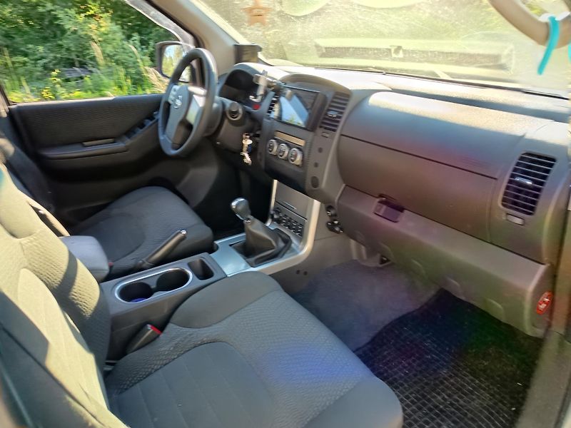 Nissan Navara (2010) - fotka 23 z 33