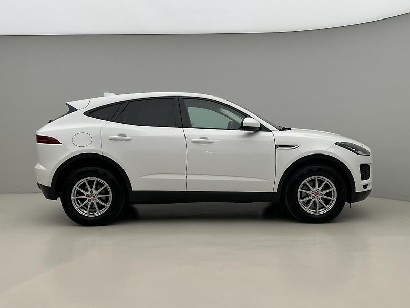 Jaguar E-Pace P250 AWD AUT - fotka 9 z 44