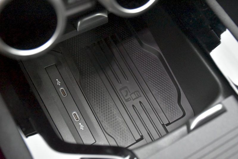 Škoda Superb (2025) Combi Sportline 2,0 TDI 142 kW - fotka 24 z 42